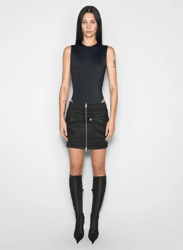 black sleeveless shoulder logo bodysuit