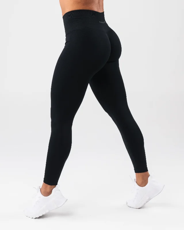 Amplify Legging - Black Matter