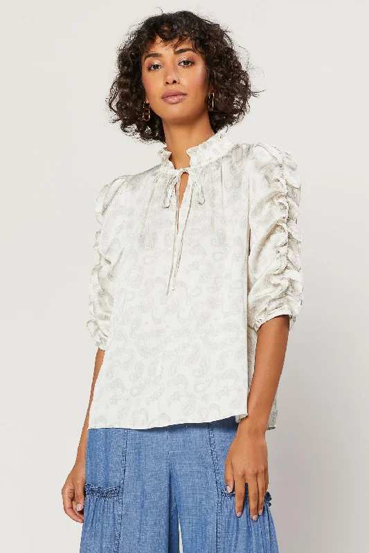 Ruffled Sleeve Jacquard Top